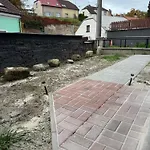 Na Hejtmánce U Letiště V Mladé Boleslavi Apartamento *